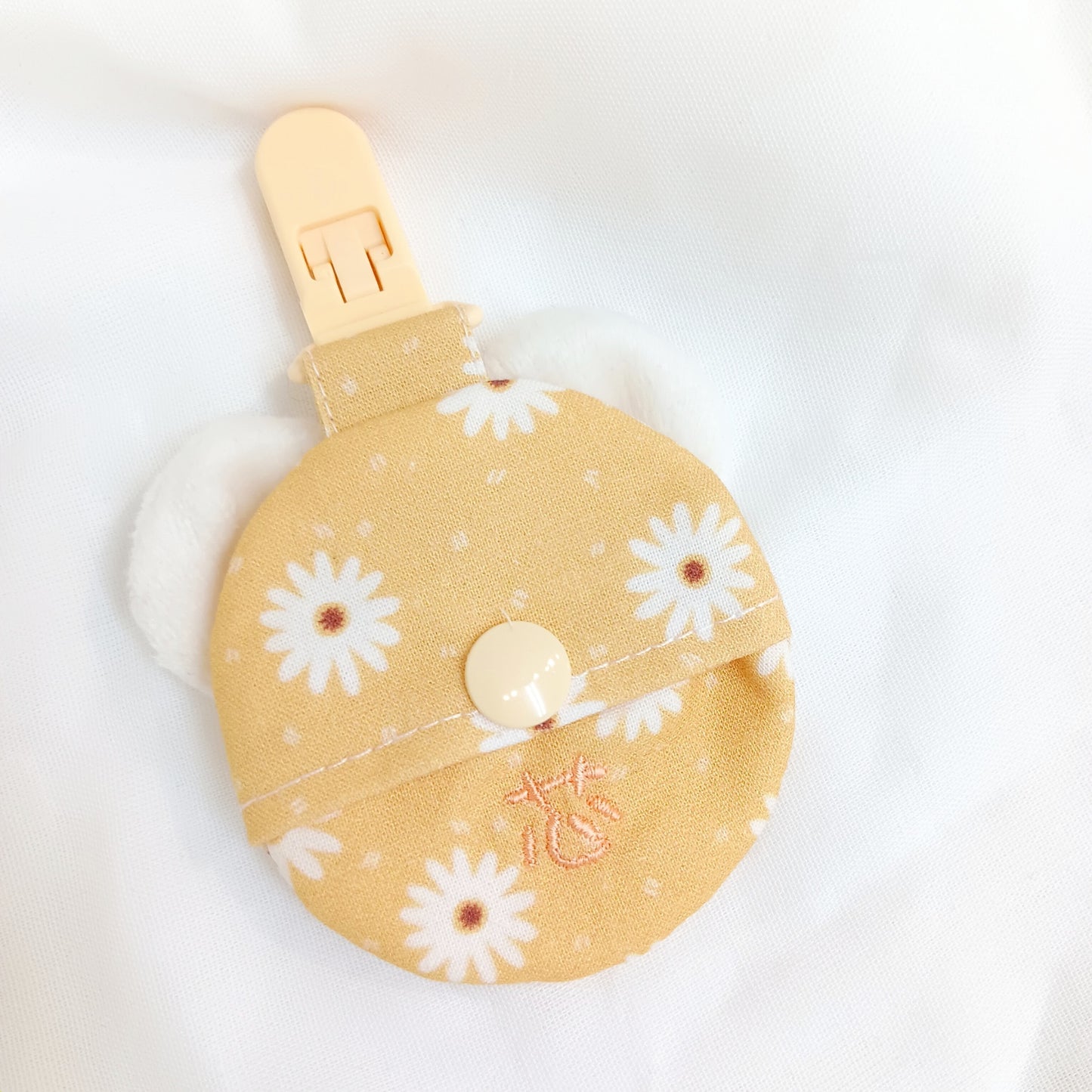 小白菊。平安符袋 (可繡名字)
