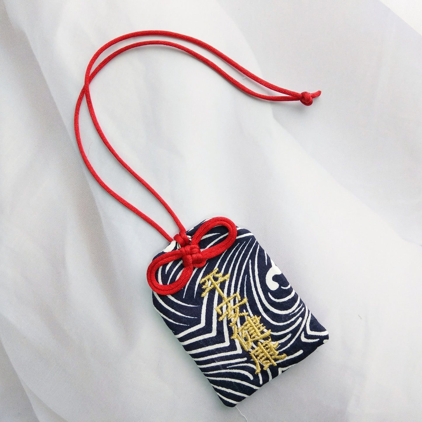 【可客製祝福】深藍海浪。御守款平安符袋 (可繡名字)