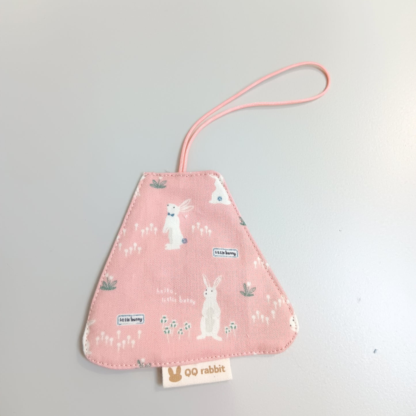 附姓名吊牌。莫蘭迪兔兔。幼兒園小學適用 可機洗束口便當袋 餐袋