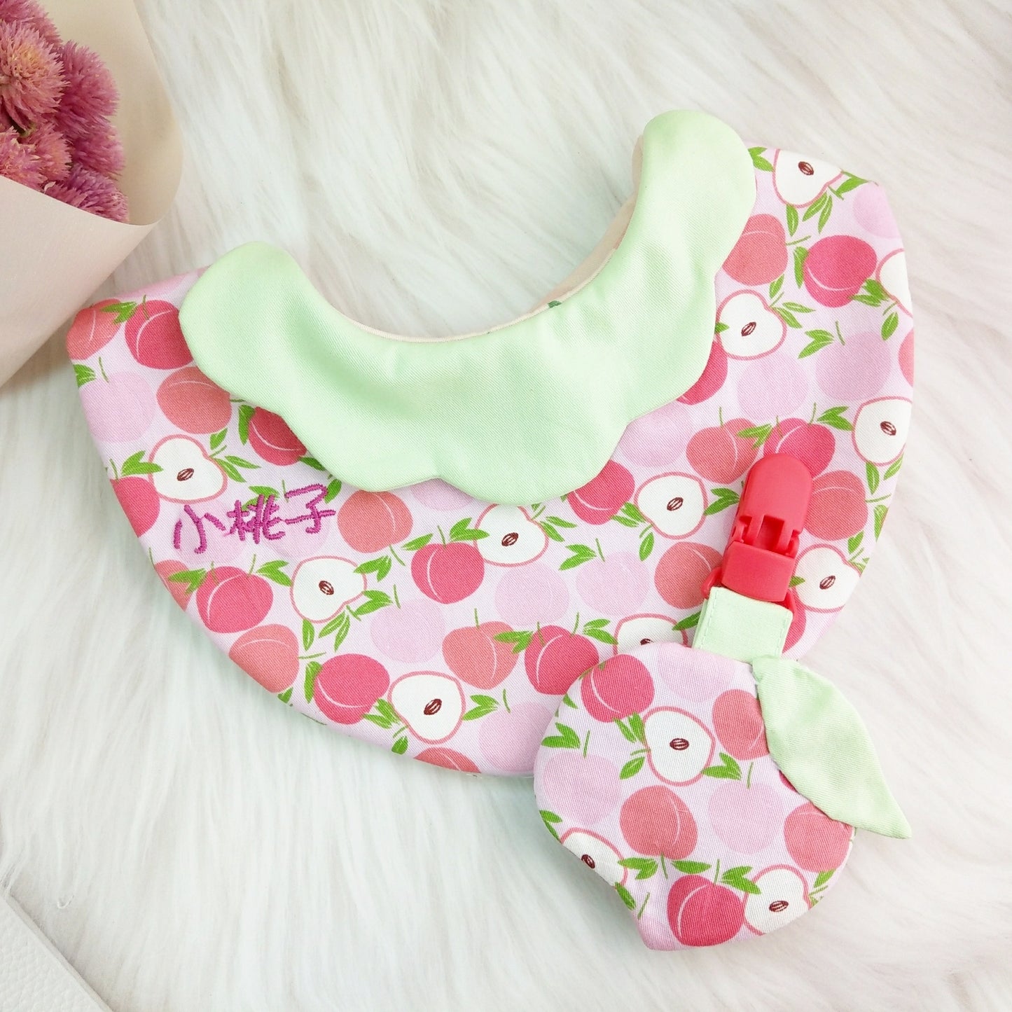 可繡名字 可單購。小蜜桃。手工訂製2件彌月組