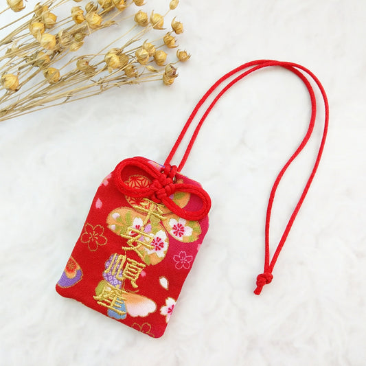 【可客製祝福】彩蝶戀櫻花。御守款平安符袋 (可繡名字)