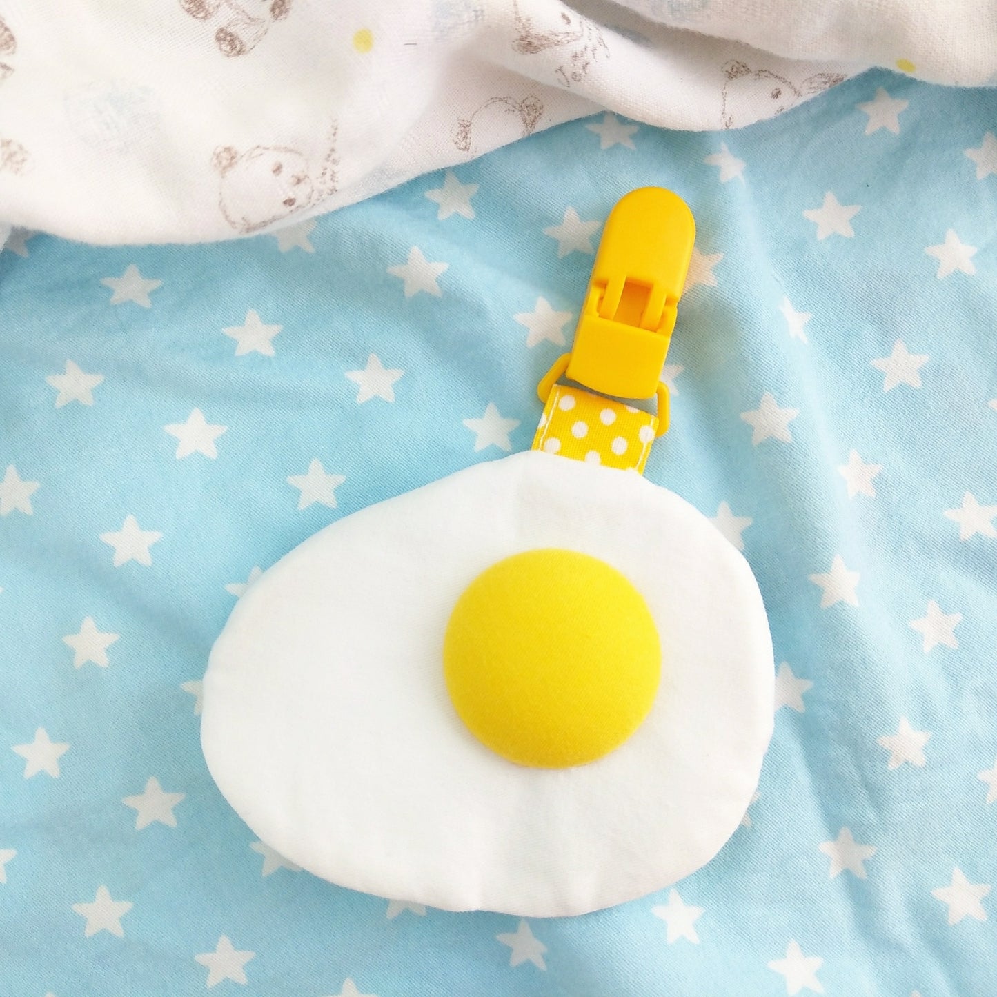 任性的荷包蛋。立體蛋黃造型平安符袋 (可繡名字)