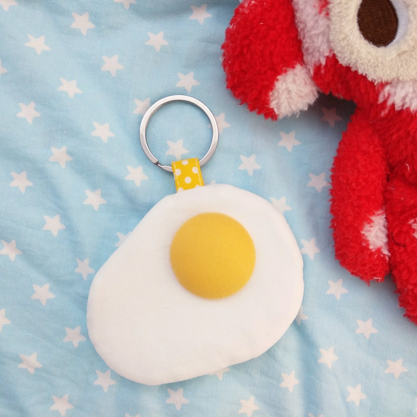 任性的荷包蛋。立體蛋黃造型平安符袋 (可繡名字)